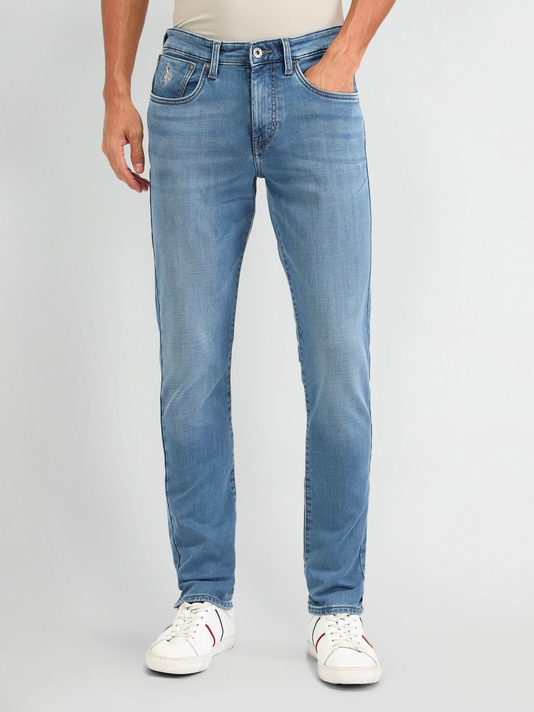 

U.S. Polo Assn. Denim Co. Men Classic Slim Fit Light Fade Stretchable Jeans, Blue