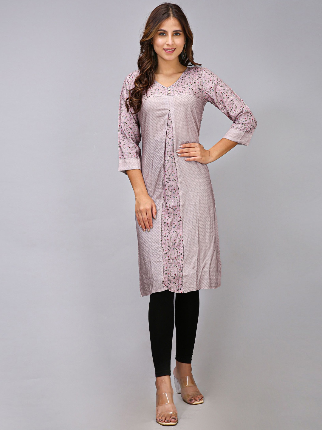 

Krimmple Women Floral Printed V - Neck Kurta, Grey