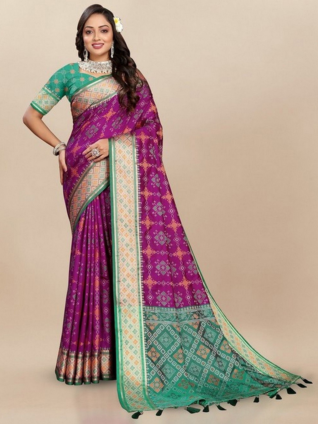 

VARNI FABRICS Woven Design Zari Pure Silk Patola Saree, Purple