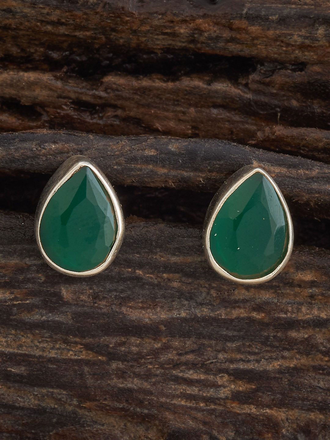 

Kushal's Fashion Jewellery 92.5 Silver-Plated Stone Studded Studs Earrings
