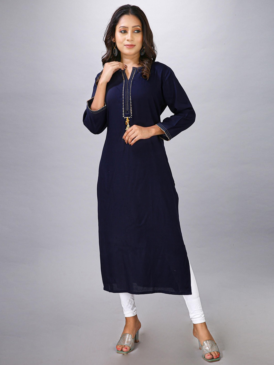 

Krimmple Women Mandarin Collar Gotta Patti Straight Kurta, Navy blue