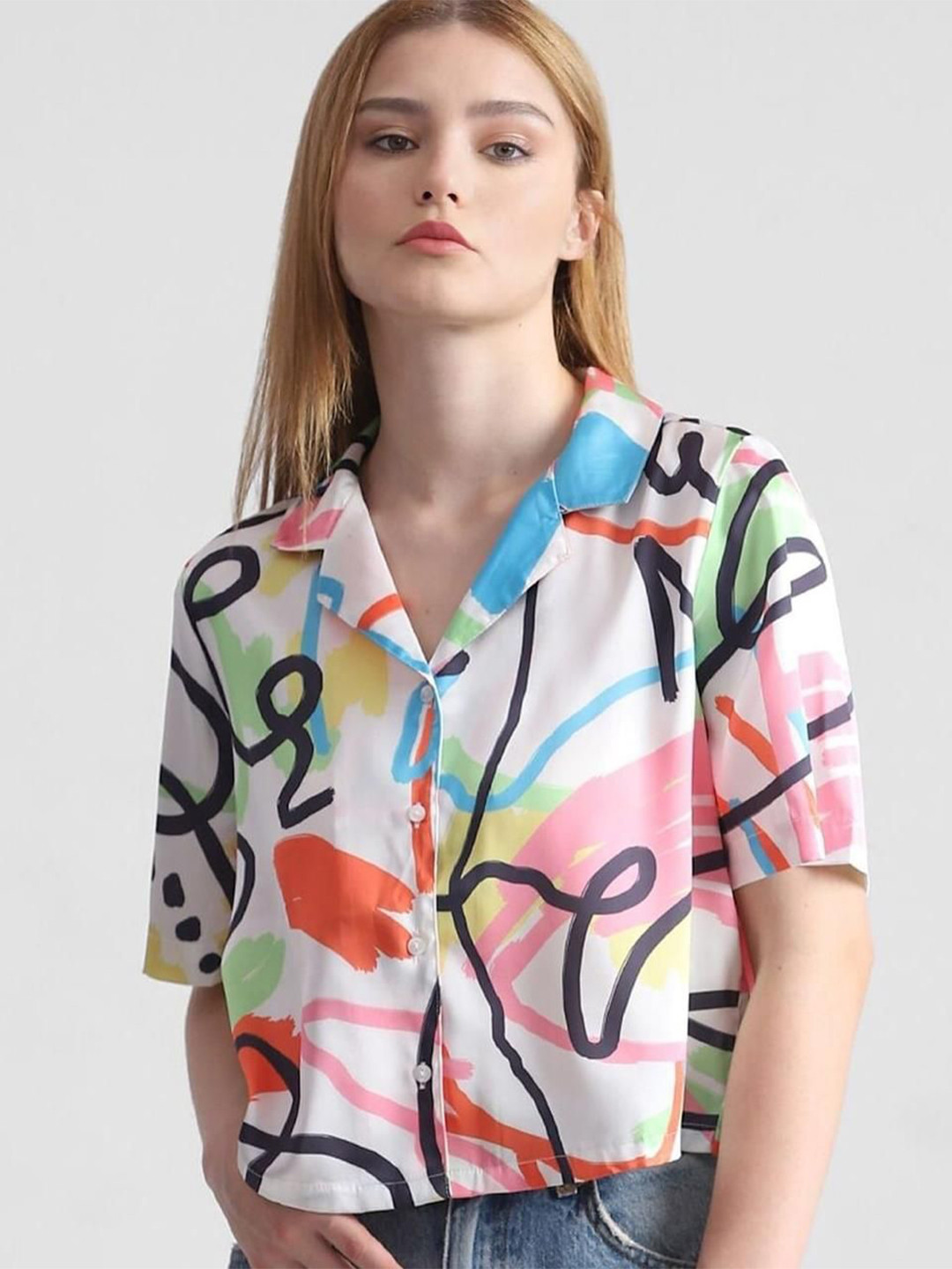 

Just Fab Women Standard Slim Fit Cuban Collar Abstract Printed Casual Shirt, White
