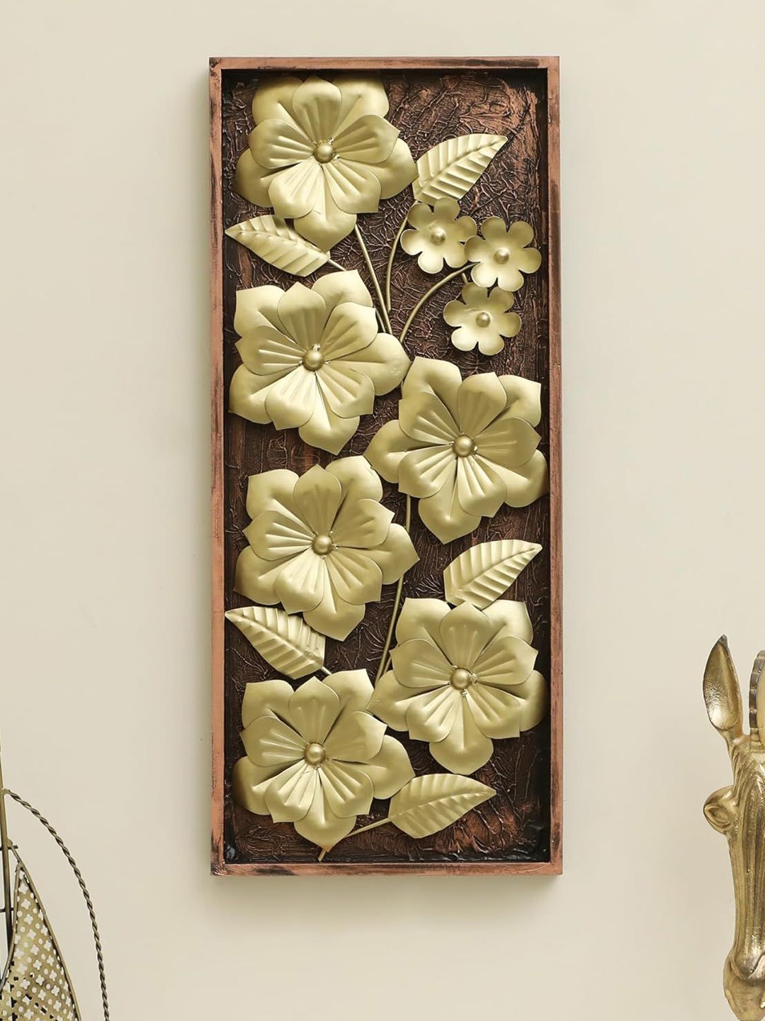 

vedas Gold Toned & Brown Mystic Indiana Brown Jonas Flower Wall Decor