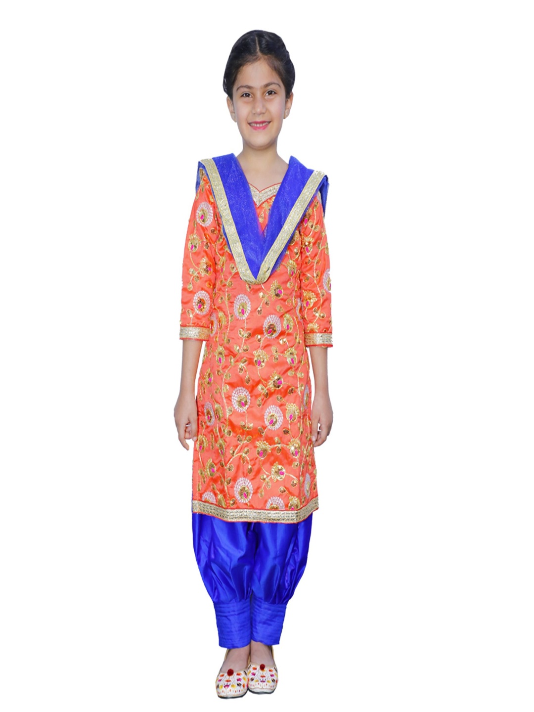 

itsmycostume Girls Floral Embroidered Sequinned Kurta With Salwar And Dupatta, Orange