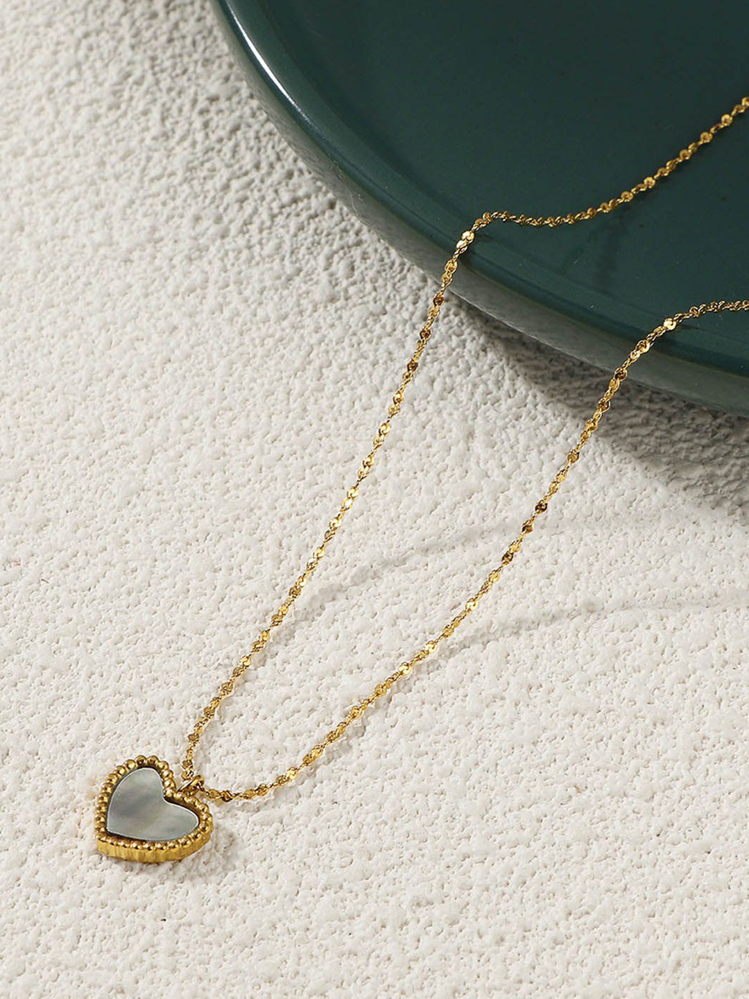 

StyleCast Gold-Toned Heart Shaped Pendant with Chain