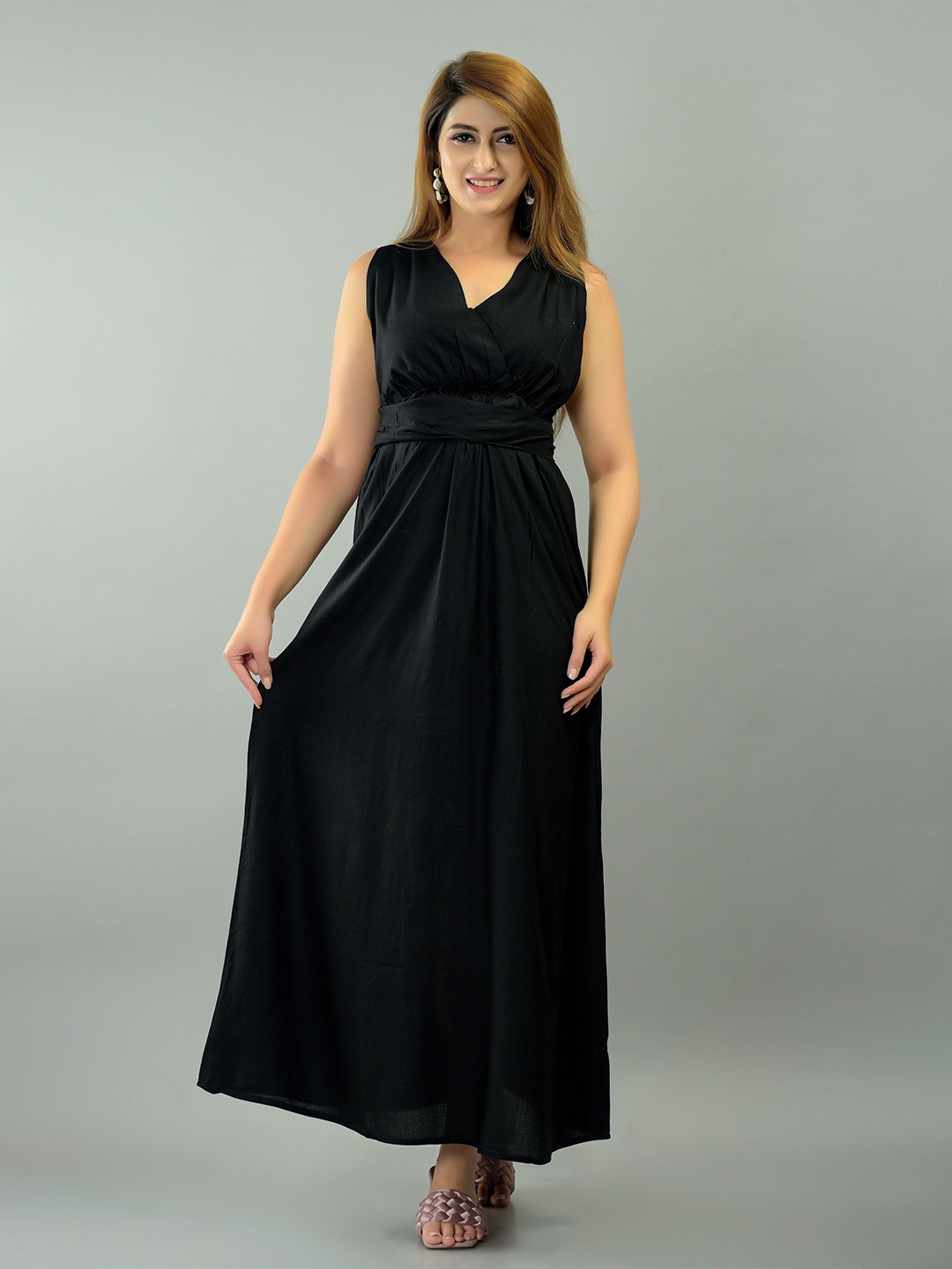 

VYMO Fit & Flare Sleeveless Maxi Dress, Black