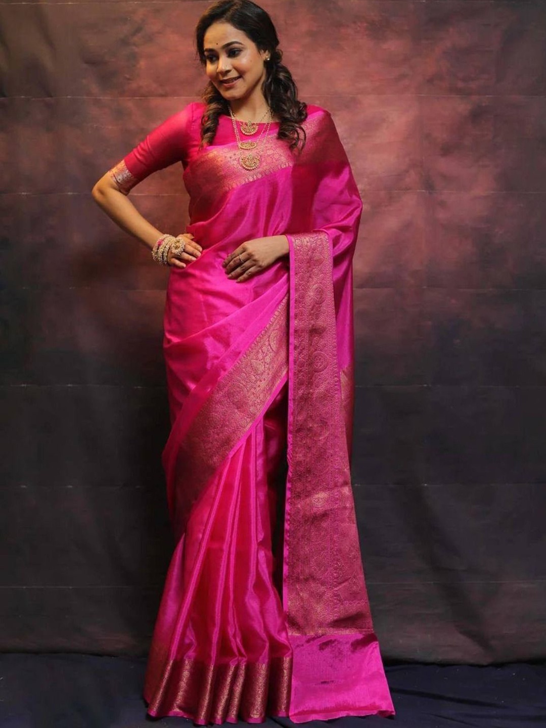 

Anouk Woven Design Zari Saree, Pink