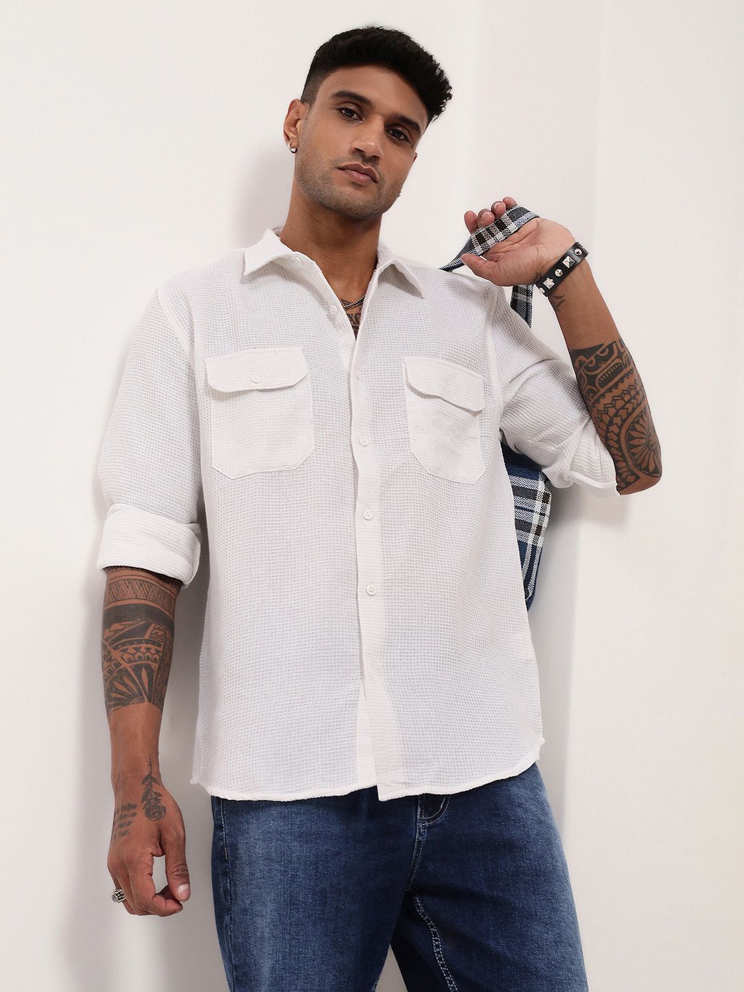 

SHOWOFF Men Comfort Slim Fit Spread Collar Solid Cotton Casual Shirt, White