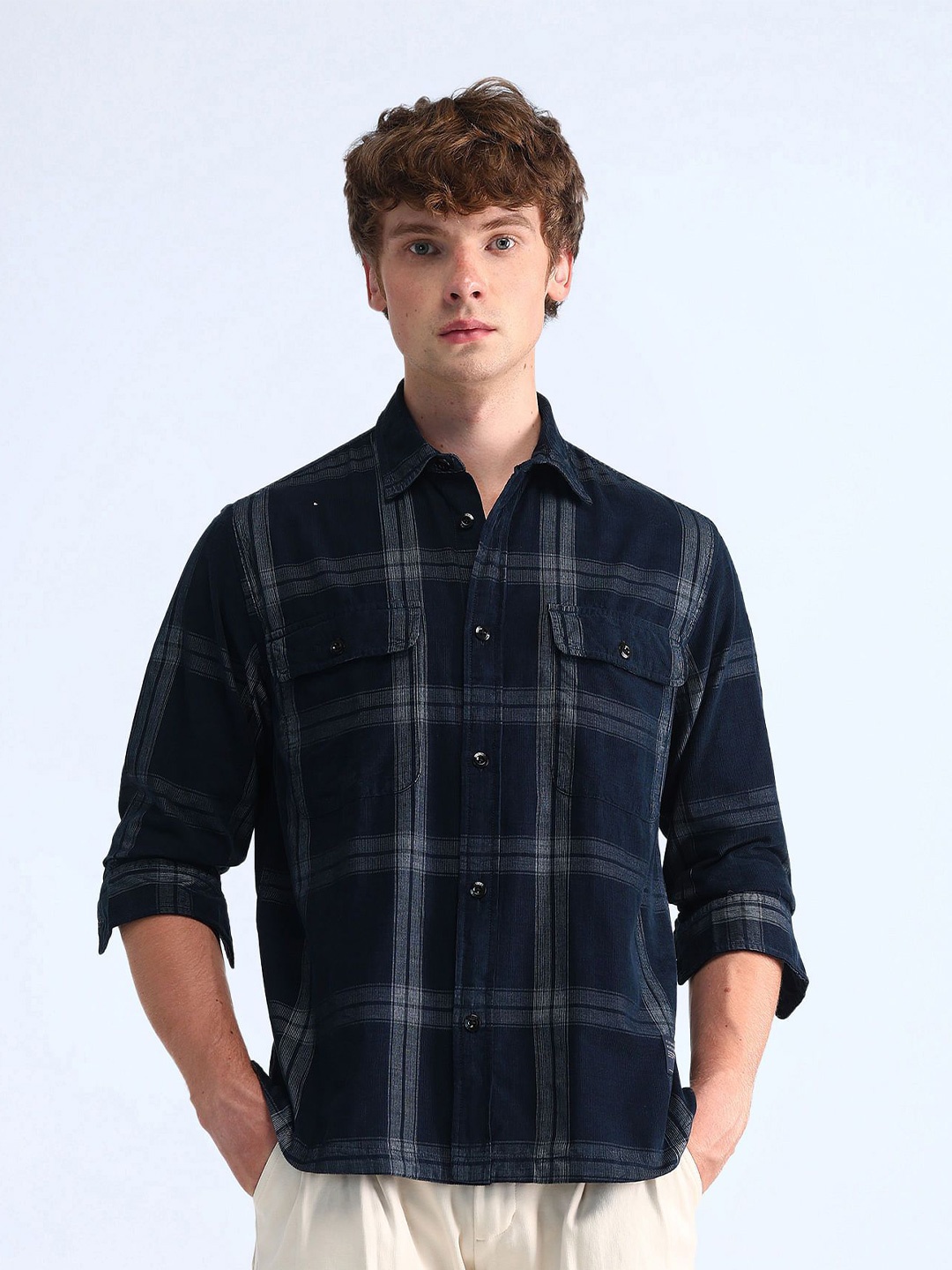 

Flying Machine Men Classic Boxy Fit Spread Collar Tartan Checked Cotton Casual Shirt, Navy blue