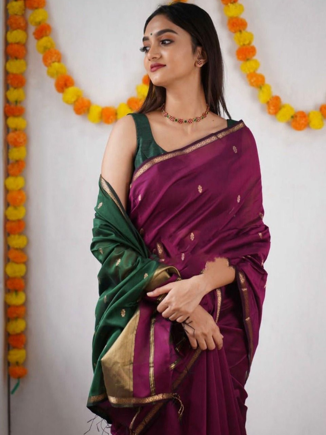 

Anouk Woven Design Saree, Magenta
