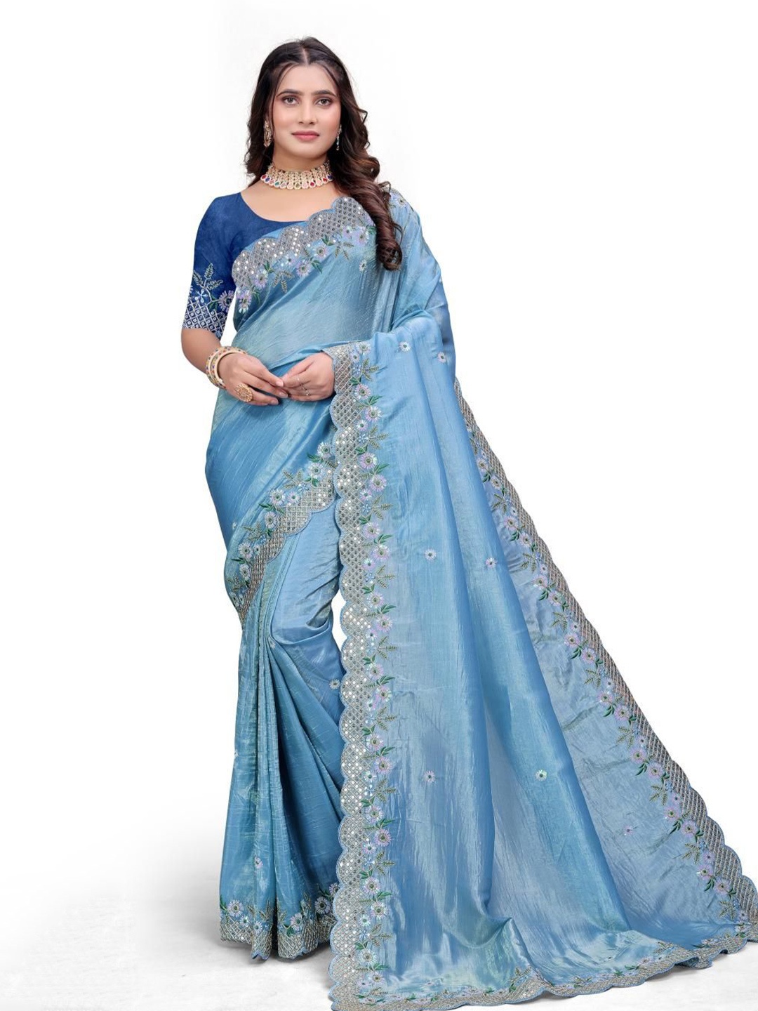 

FVD Floral Embroidered Sequinned Saree, Blue