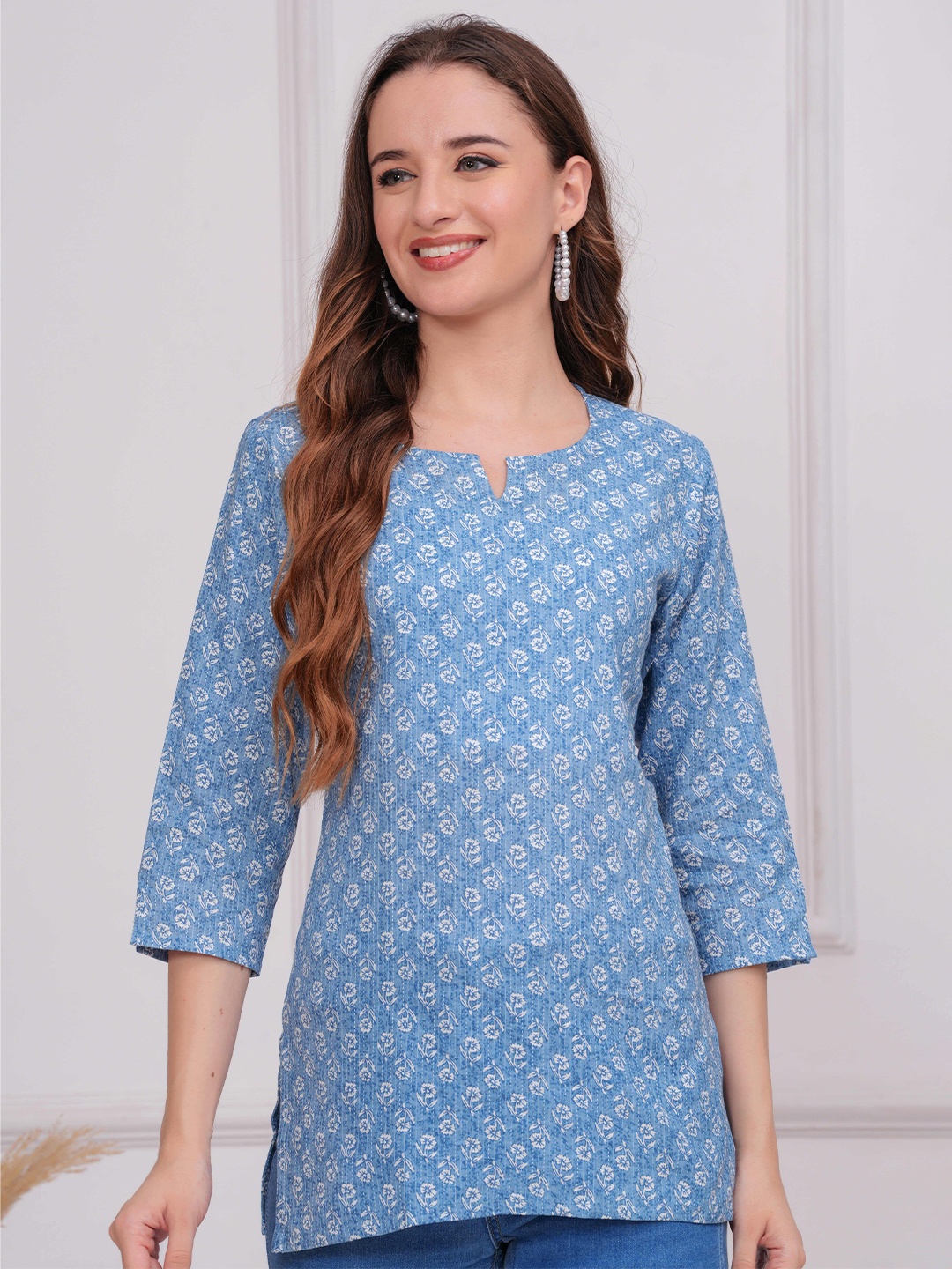 

Twirl Tales Floral Printed Pure Cotton Kurti, Blue