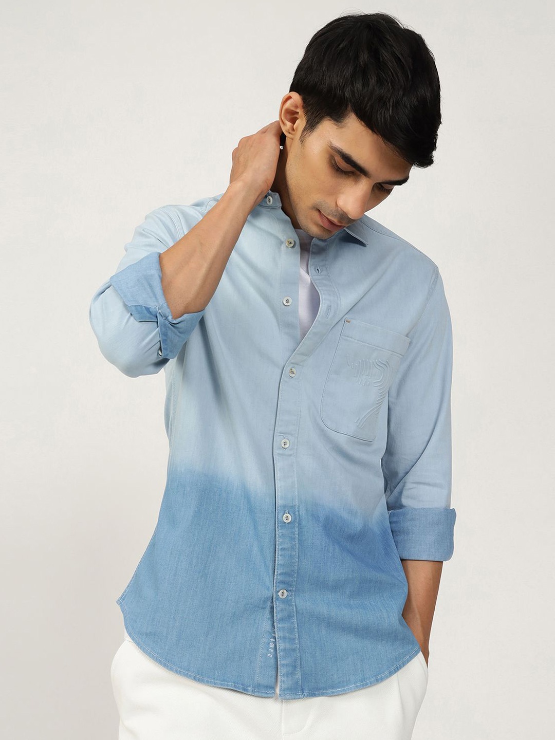 

Andamen Casual Men Triblend Slim Fit Shirt, Blue