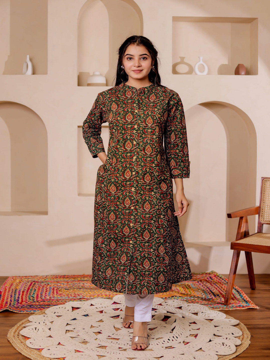 

VASVI Paisely Printed Mandarin Collar Kalamkari Cotton A-Line Kurta, Green