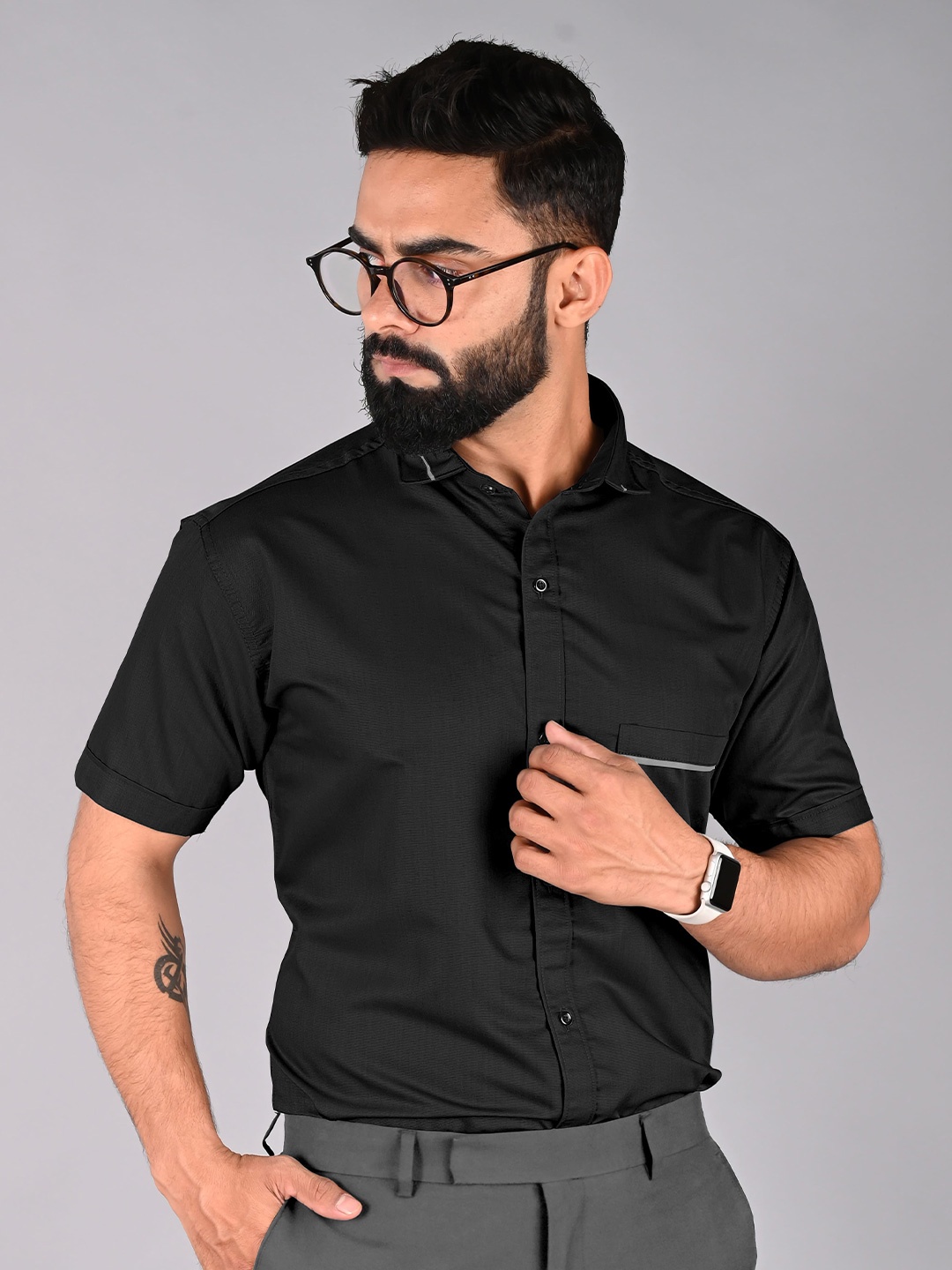 

WOXEN Men Original Cutaway Collar Solid Cotton Formal Shirt, Black
