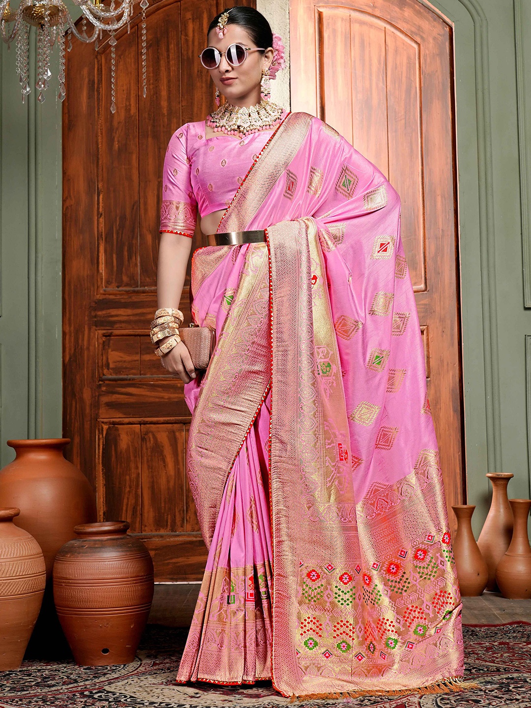 

Aagiri Ethnic Motifs Woven Design Zari Pure Silk Banarasi Saree, Pink