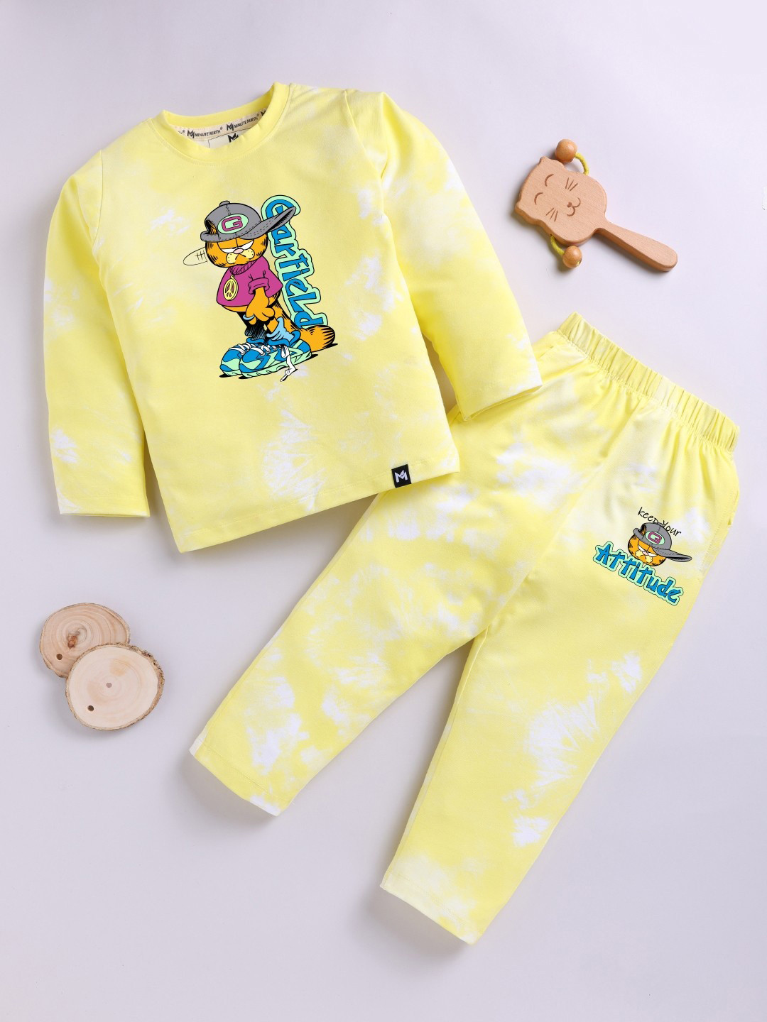 

YK X Minute Mirth Girls Garfield Printed Pure Cotton T-shirt with Pyjamas, Yellow