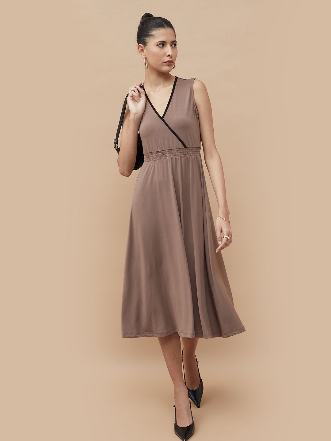 

CODE by Lifestyle Women Sleeveless Wrap Dress, Brown