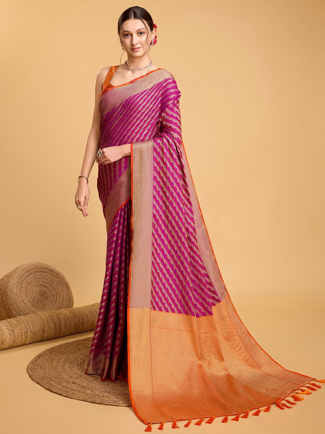 

Munir Woven Design Zari Banarasi Saree, Purple