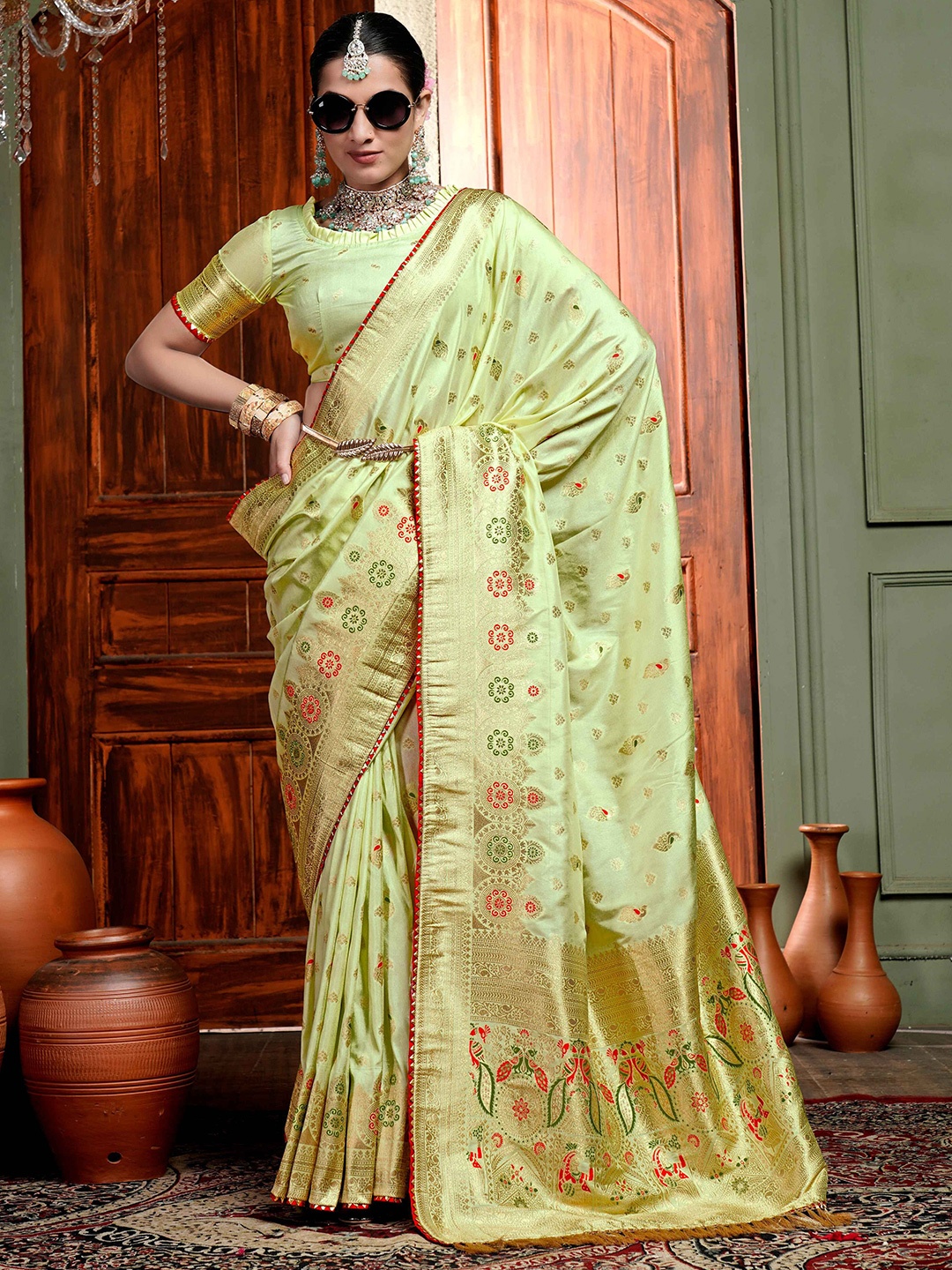 

Aagiri Woven Design Zari Pure Silk Banarasi Saree, Yellow