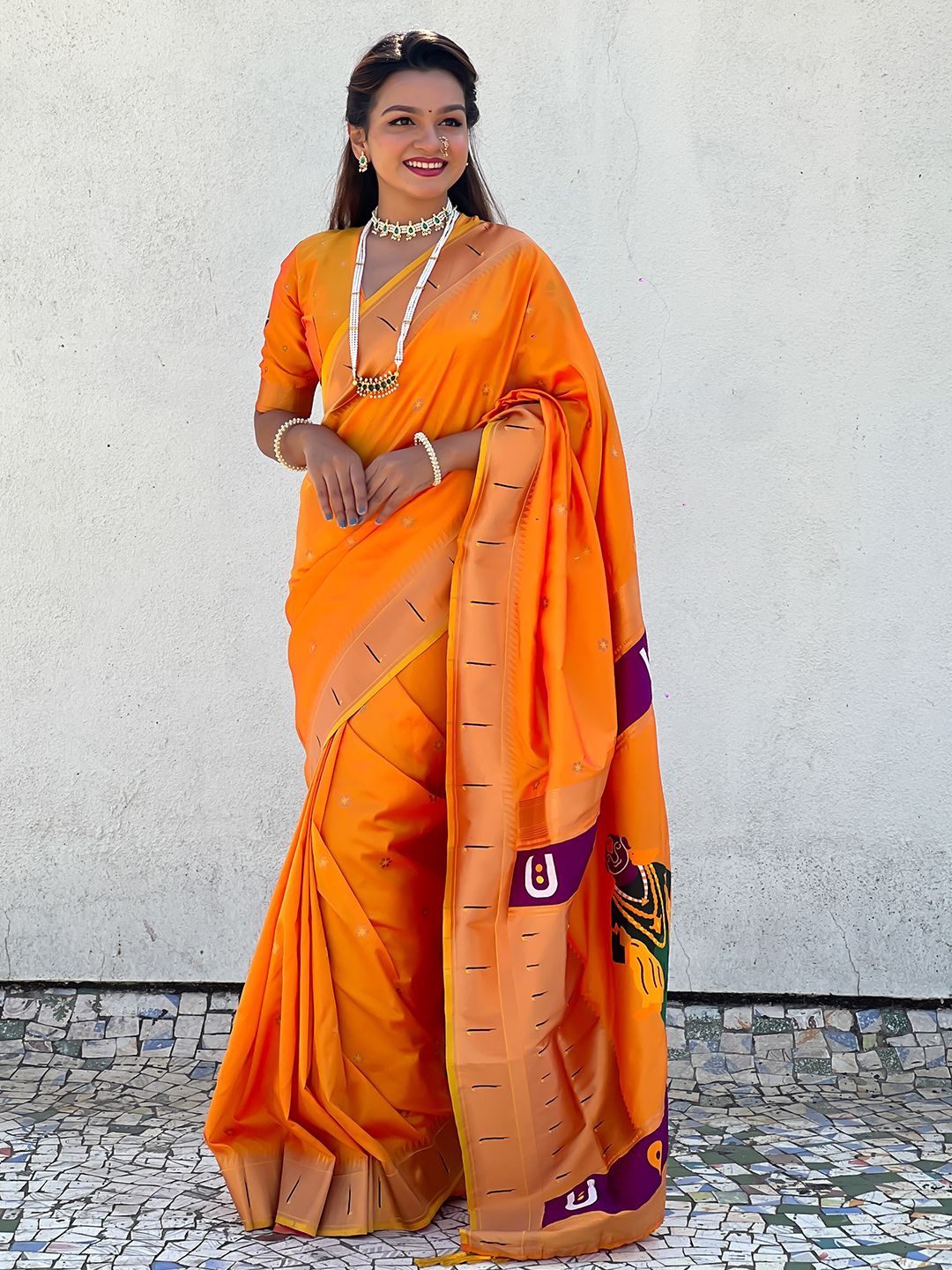 

Panzora Woven Design Zari Paithani Saree, Orange