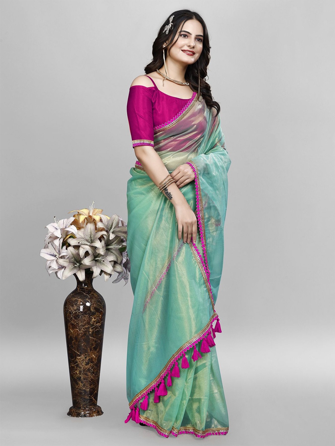 

Aika Embroidered Net Saree, Turquoise blue