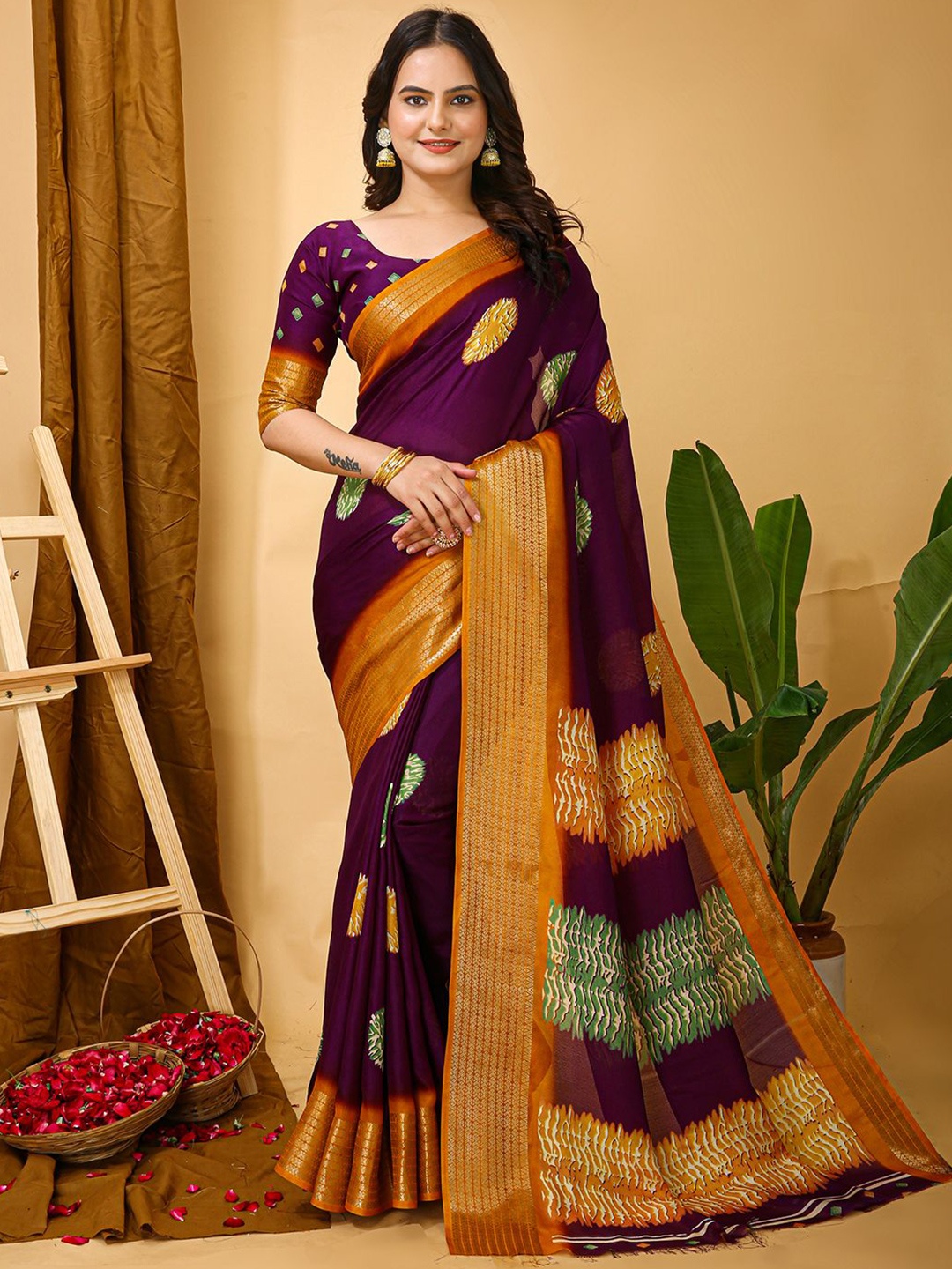 

Mitera Ethnic Motifs Printed Zari Saree, Purple