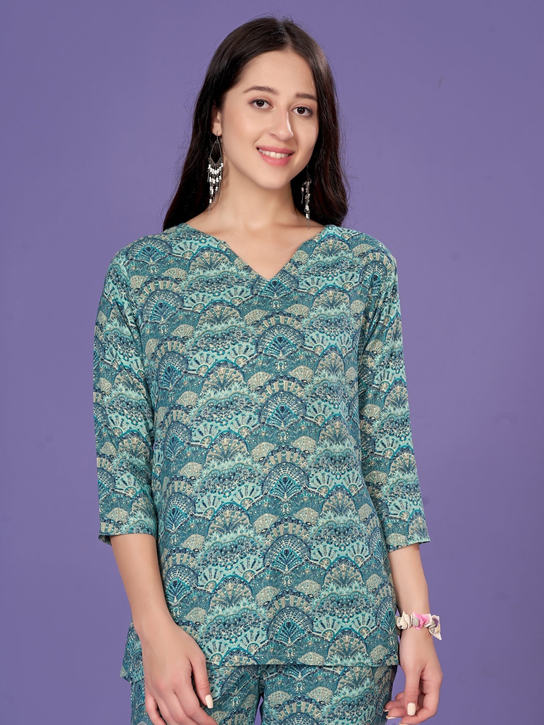 

Vegles Printed V-Neck Tunic With Trouser, Teal