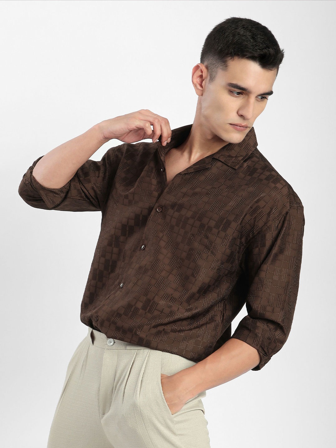 

Beyoung Men Cuban Collar Geometric Printed Casual Shirt, Brown