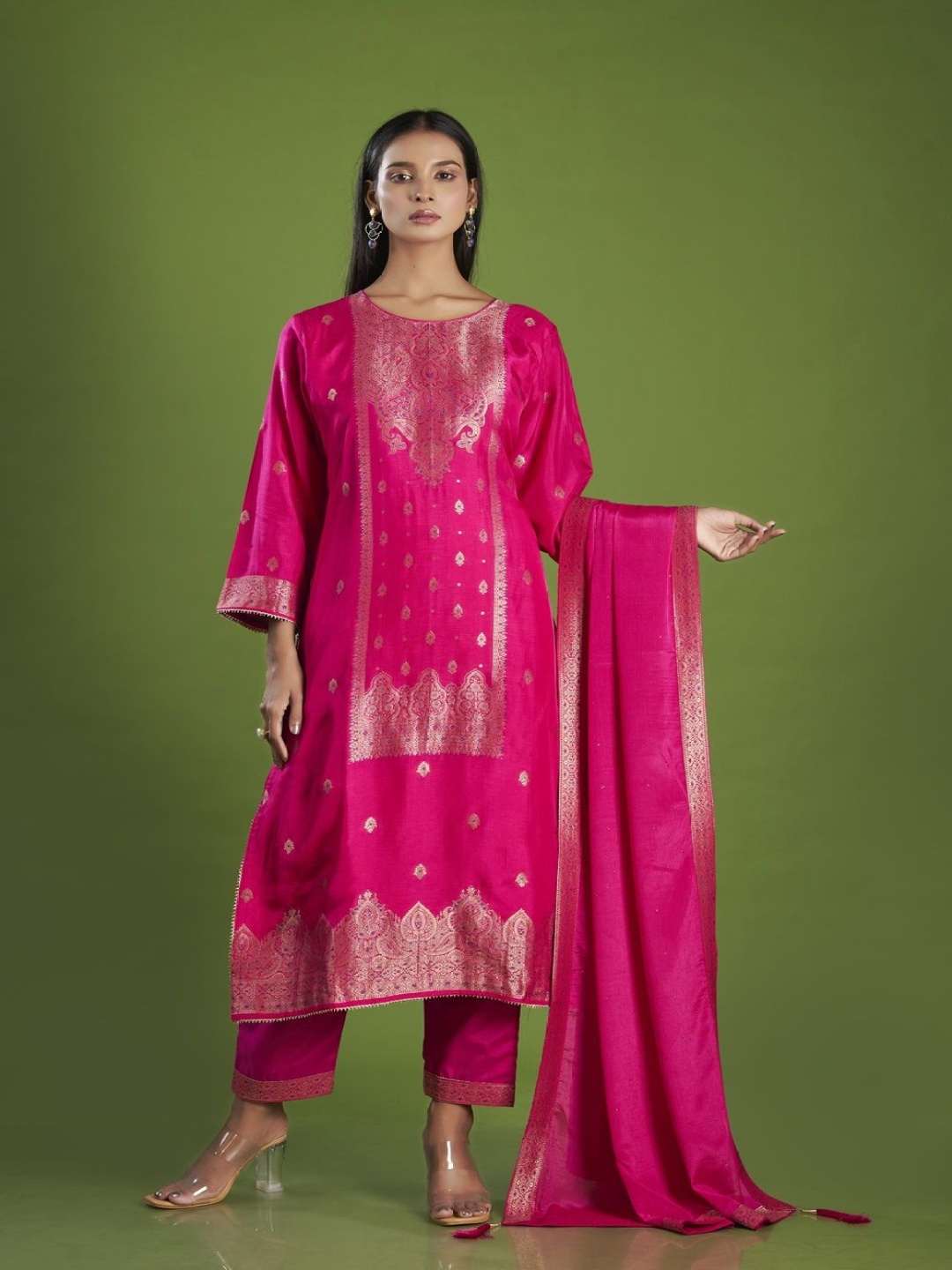 

ISHKIYA Ethnic Motifs Woven Design Straight Kurta With Trousers And Dupatta, Pink