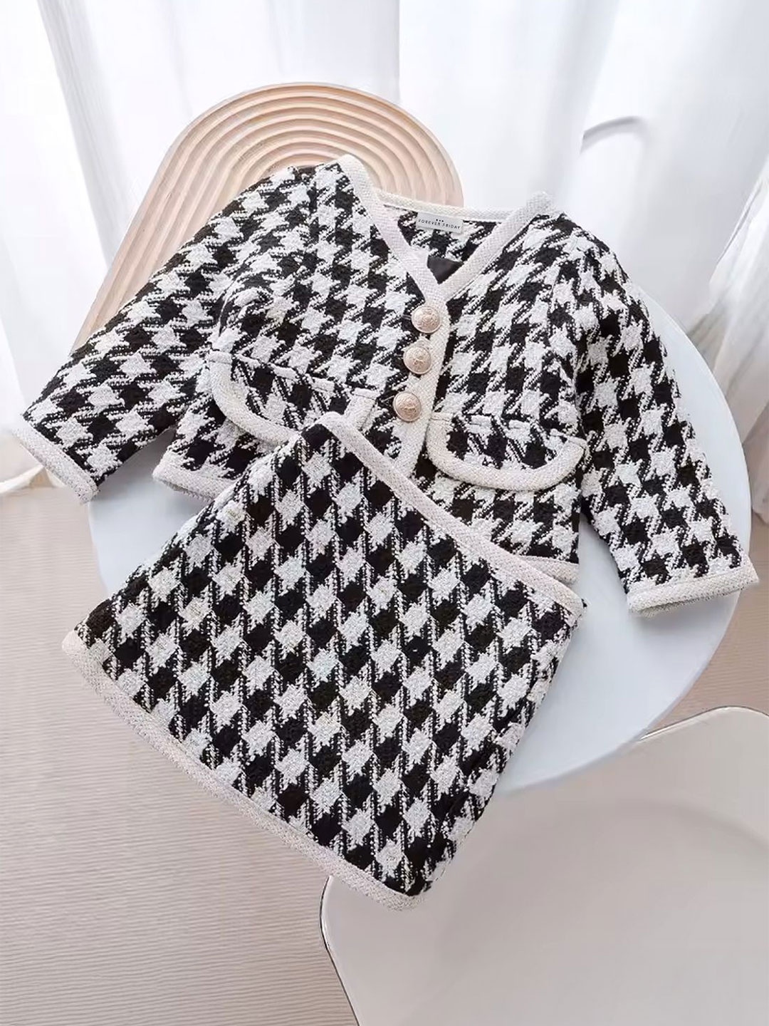 

FOREVER FRIDAY Girls Printed Top with Skirt, White