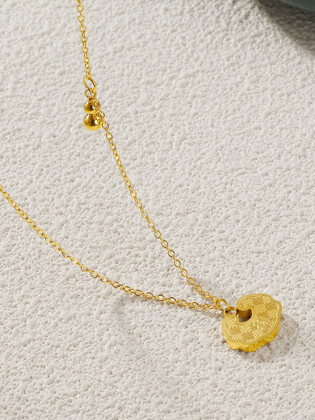 

StyleCast Gold-Toned Textured Minimal Chain