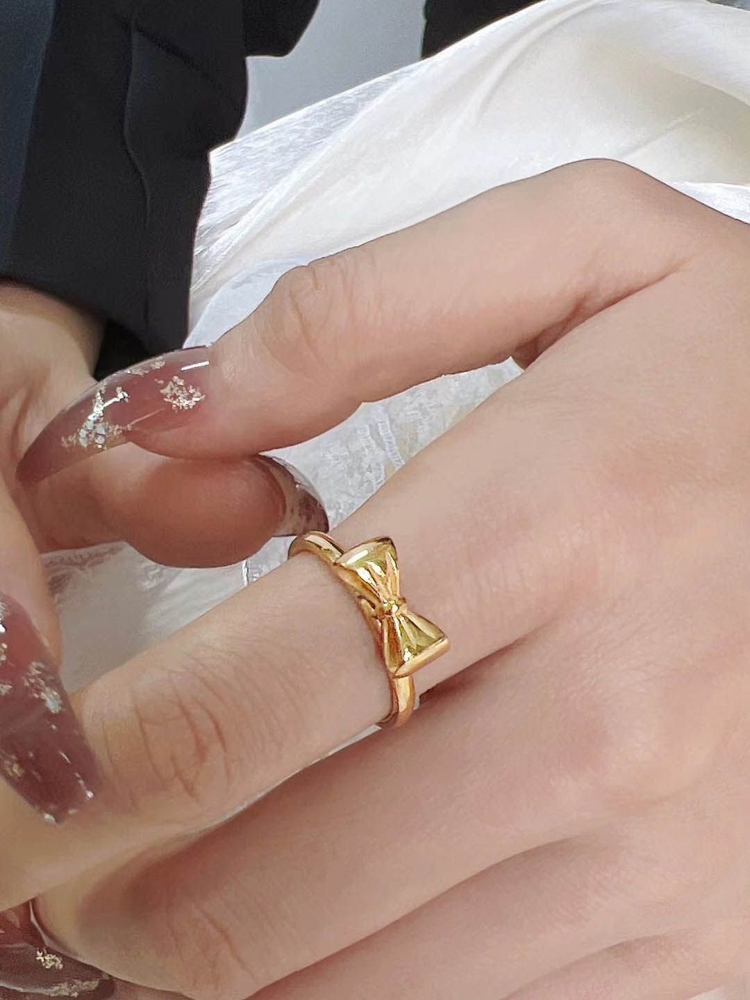 

StyleCast Gold-Toned Elegant Bow Shaped Finger Ring