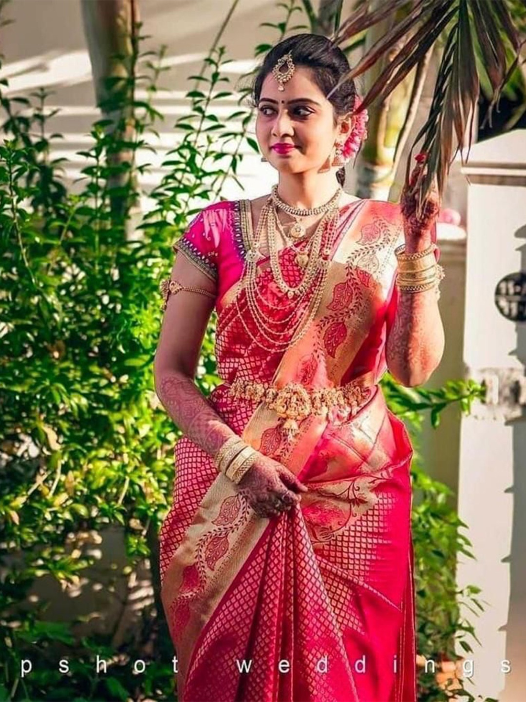

Upalksh Woven Design Zari Kanjeevaram Saree, Pink