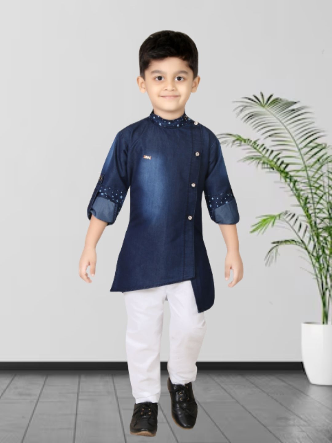 

BAESD Boys Round Neck Straight Kurta With Pyjamas, Blue