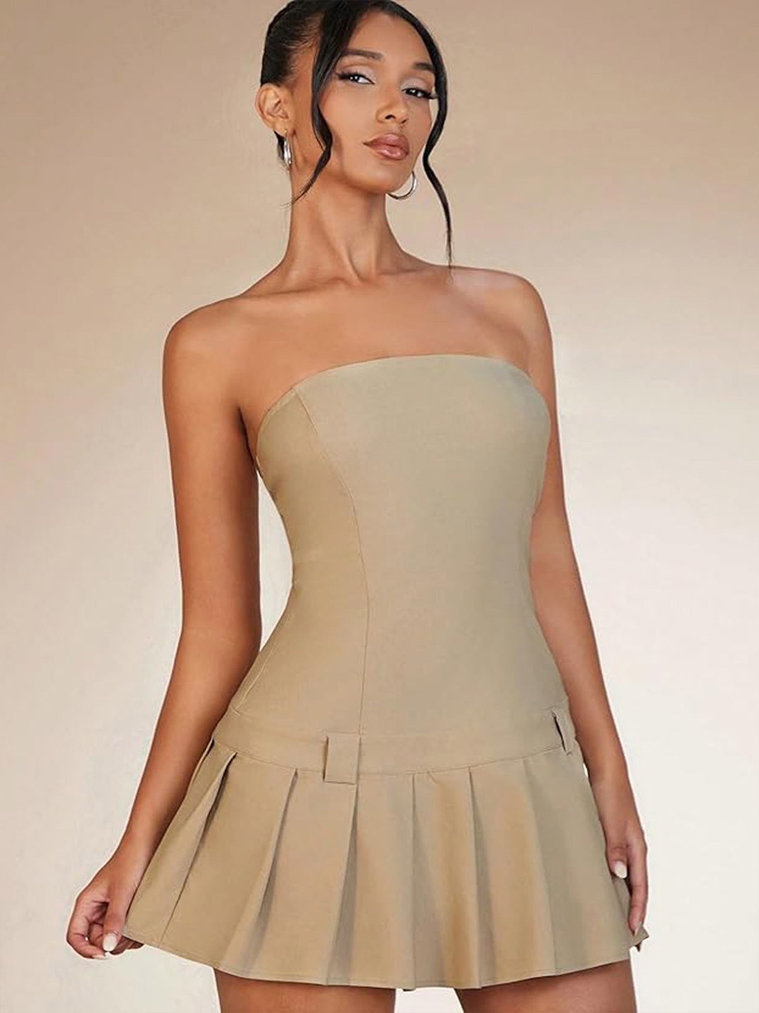 

LULU & SKY Women Sleeveless Accordion Pleats Bandeau Dress, Khaki