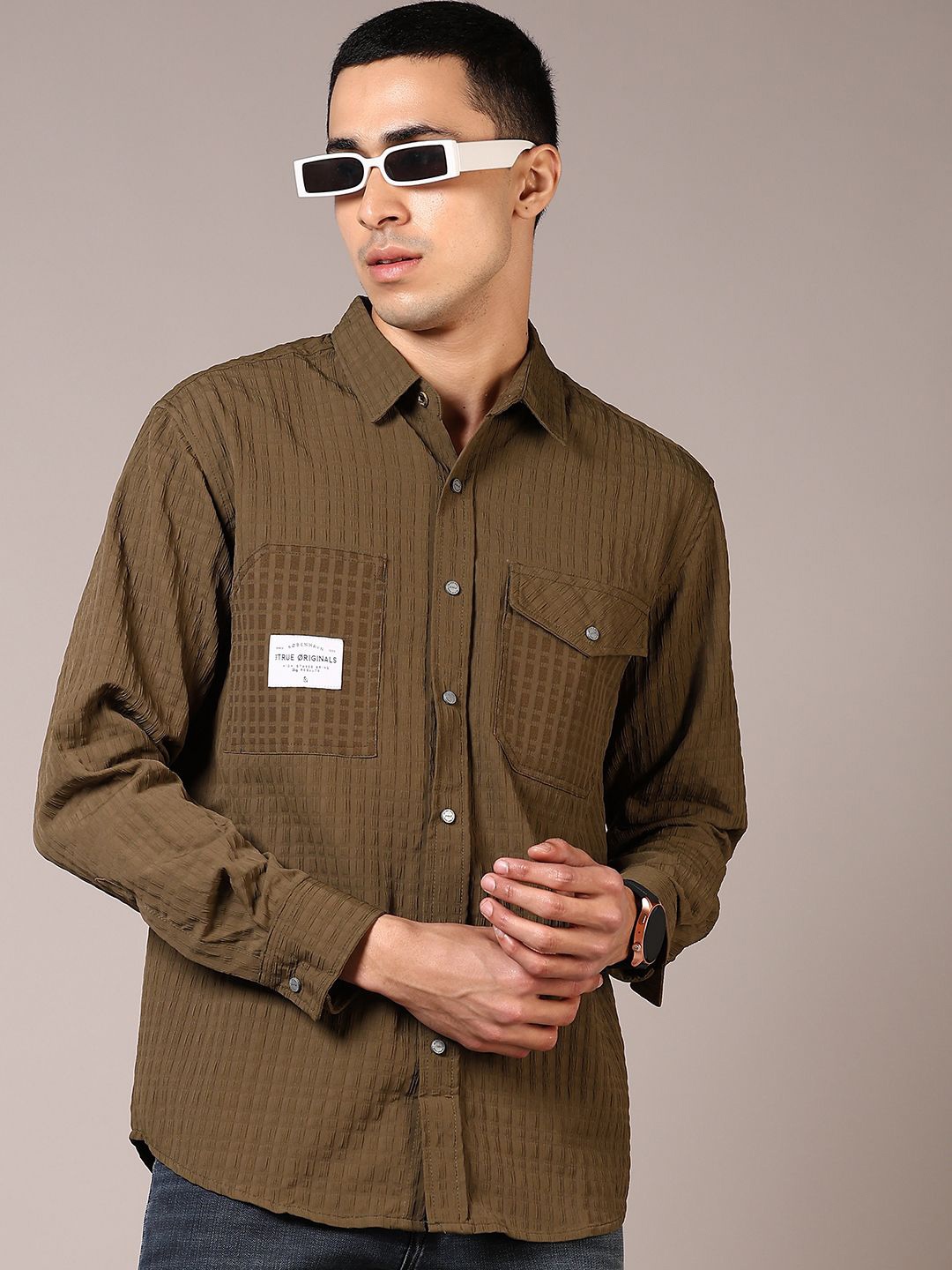 

V-Mart Men Spread Collar Micro Checked Cotton Casual Shirt, Olive