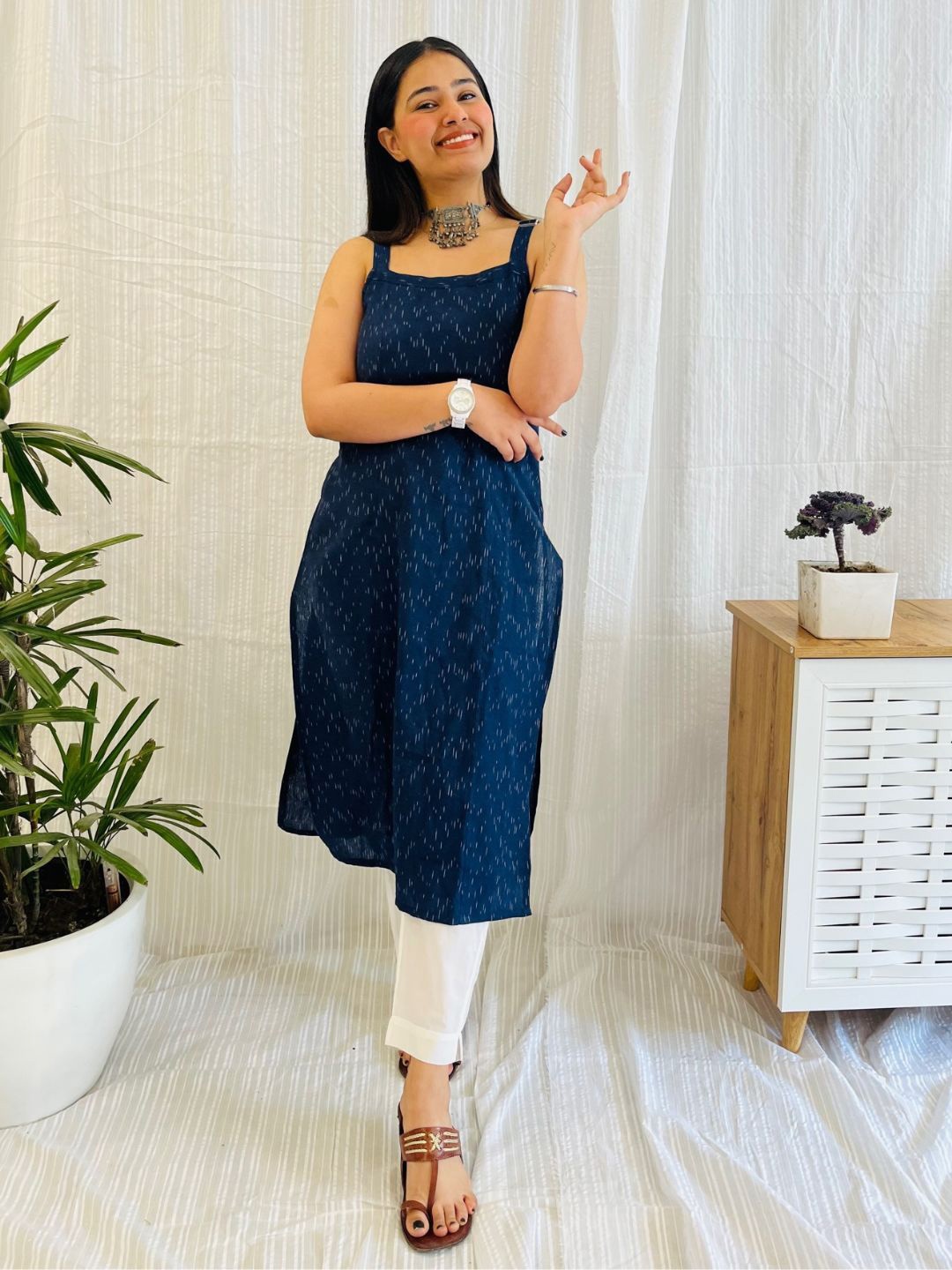 

Bohemian Dream Navy Ikat Strappy Kurta, Navy blue
