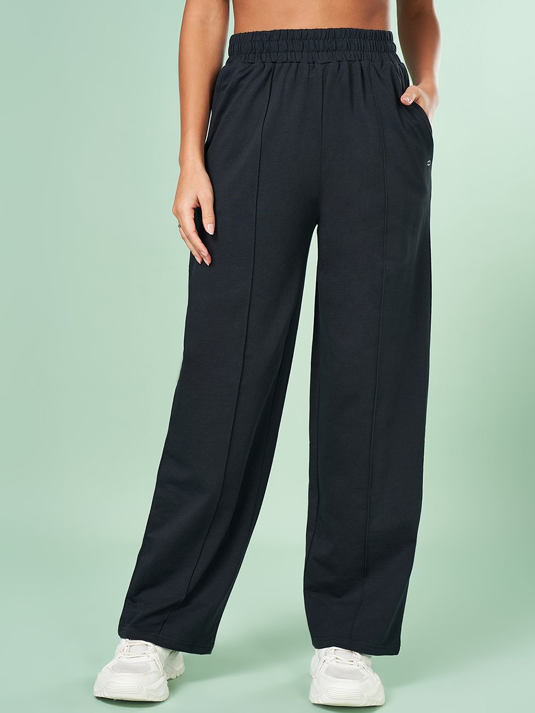 

Ajile by Pantaloons Women Straight Fit Mid Rise Cotton Track Pant, Black
