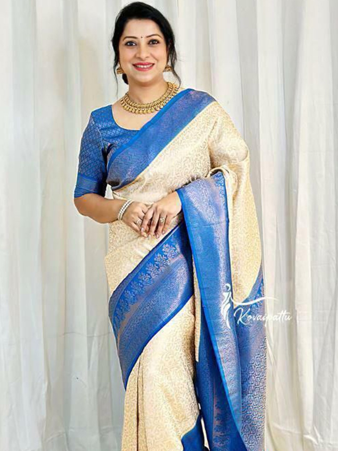

Upalksh Woven Design Zari Banarasi Saree, Blue