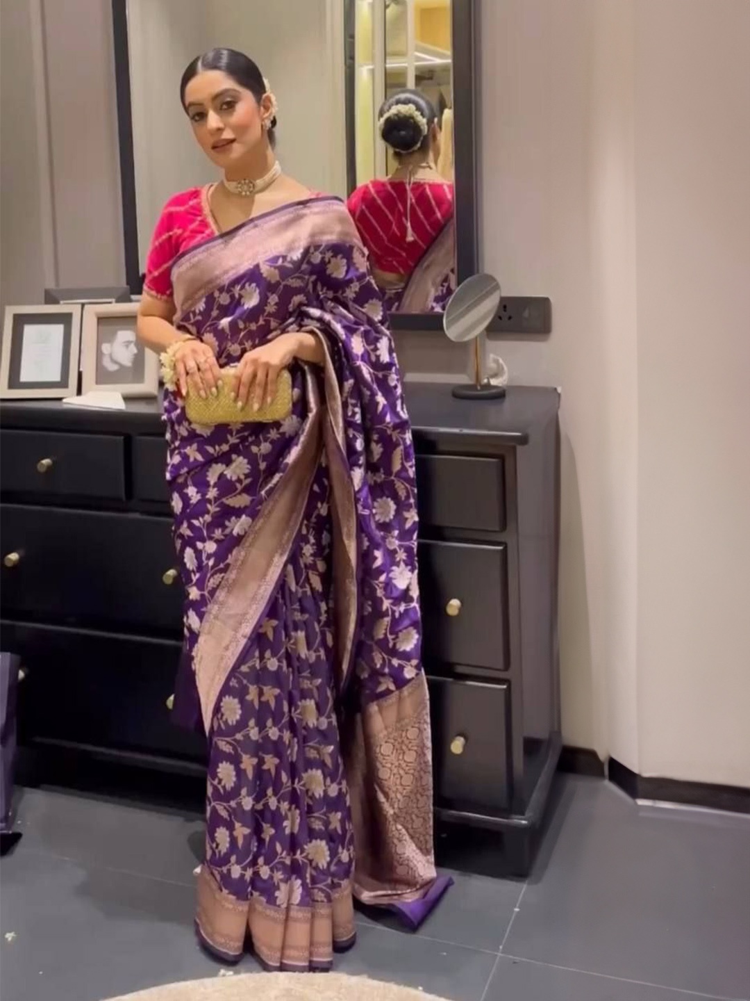 

Upalksh Woven Design Zari Banarasi Saree, Purple