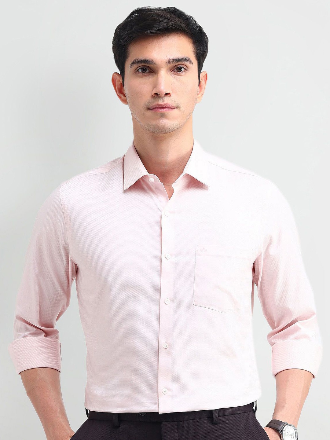 

Arrow Men Classic Fit Spread Collar Solid Cotton Casual Shirt, Pink