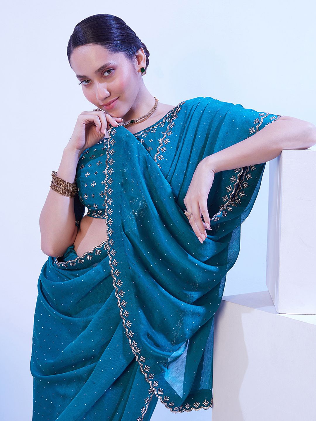 

Kalista Women Embellished Beads and Stones Satin Saree, Teal