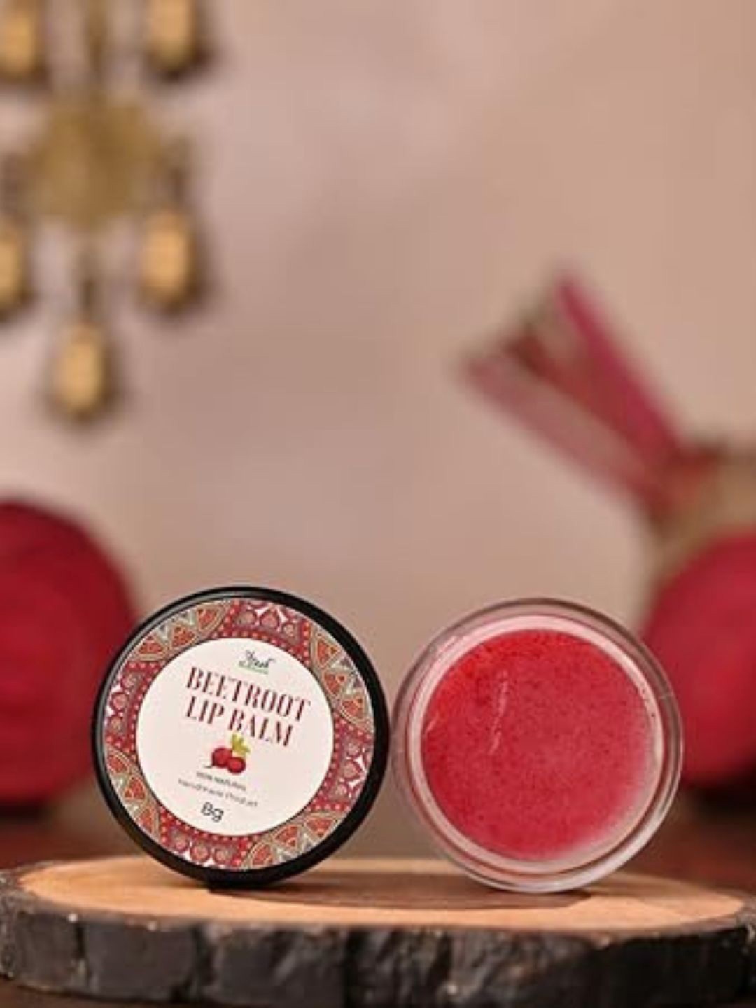 

Araah Skin Miracle Beetroot Lip Balm For Dry, Chapped & Pigmented Lips - 8 g, Red