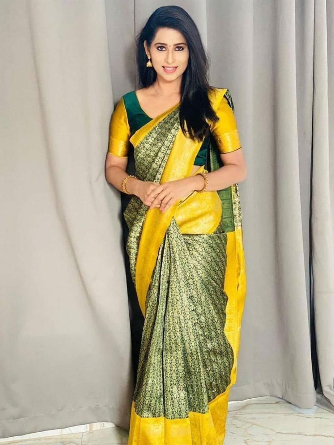 

Upalksh Woven Design Zari Pure Cotton Kanjeevaram Saree, Green
