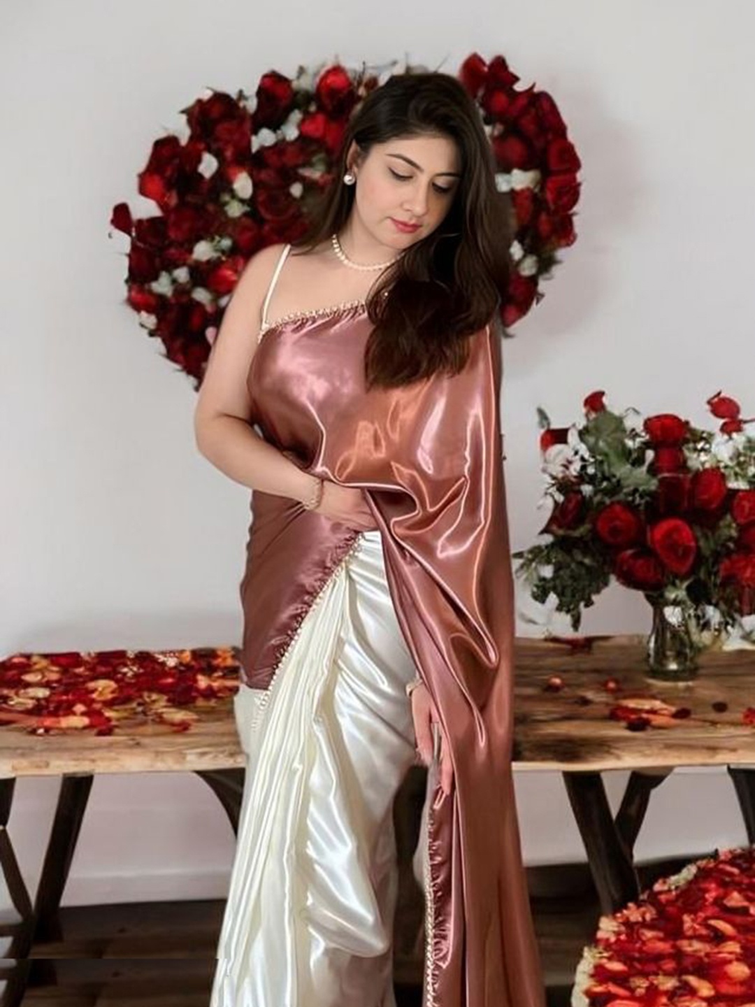 

Aika Colourblocked Half And Half Net Saree, Pink
