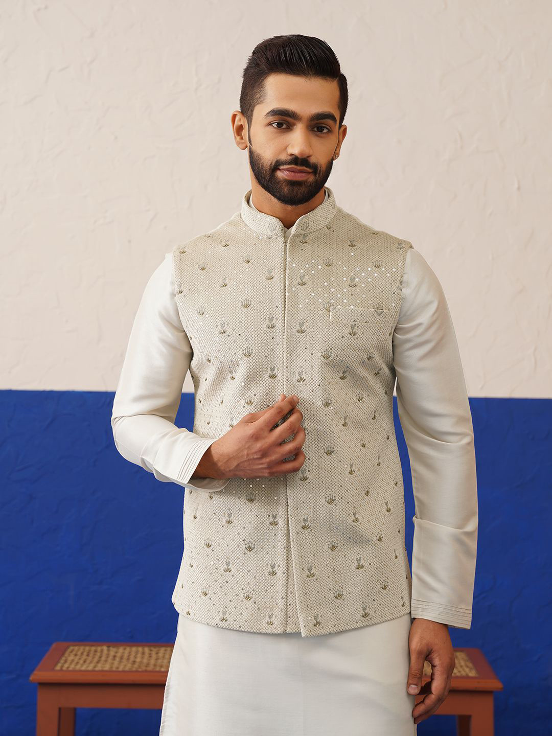 

TheEthnic.Co Men Mandarin Collar Velvet Kurta with Trousers & Nehru jacket, Cream