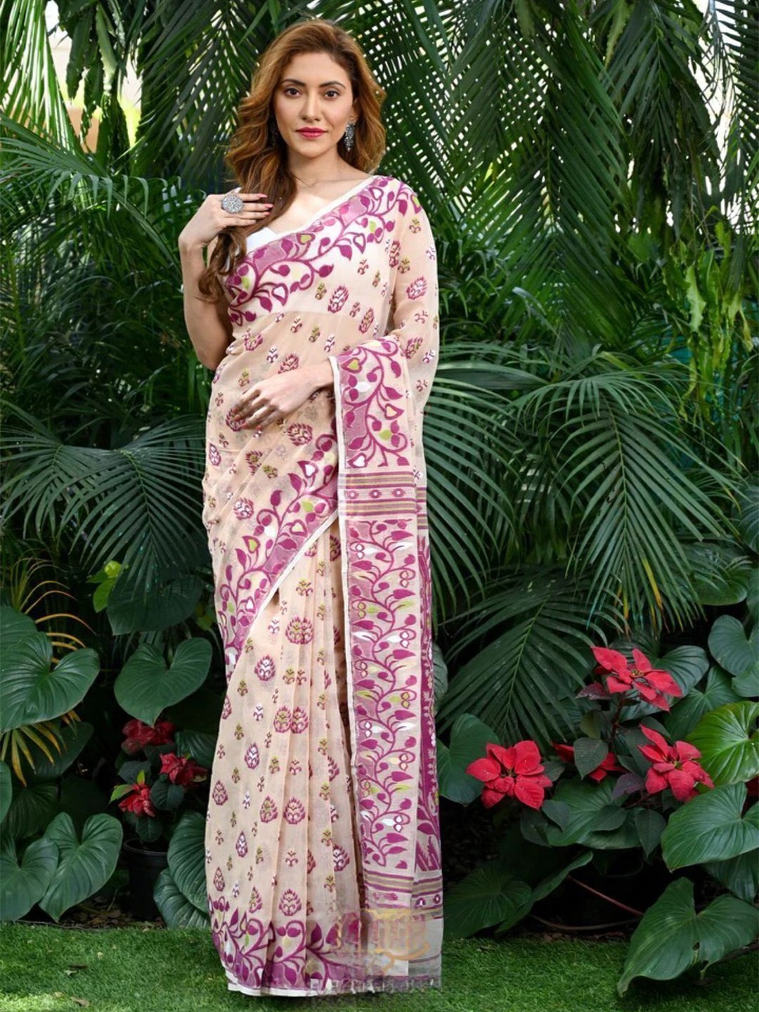 

Upalksh Woven Design Zari Pure Silk Kota Saree, White