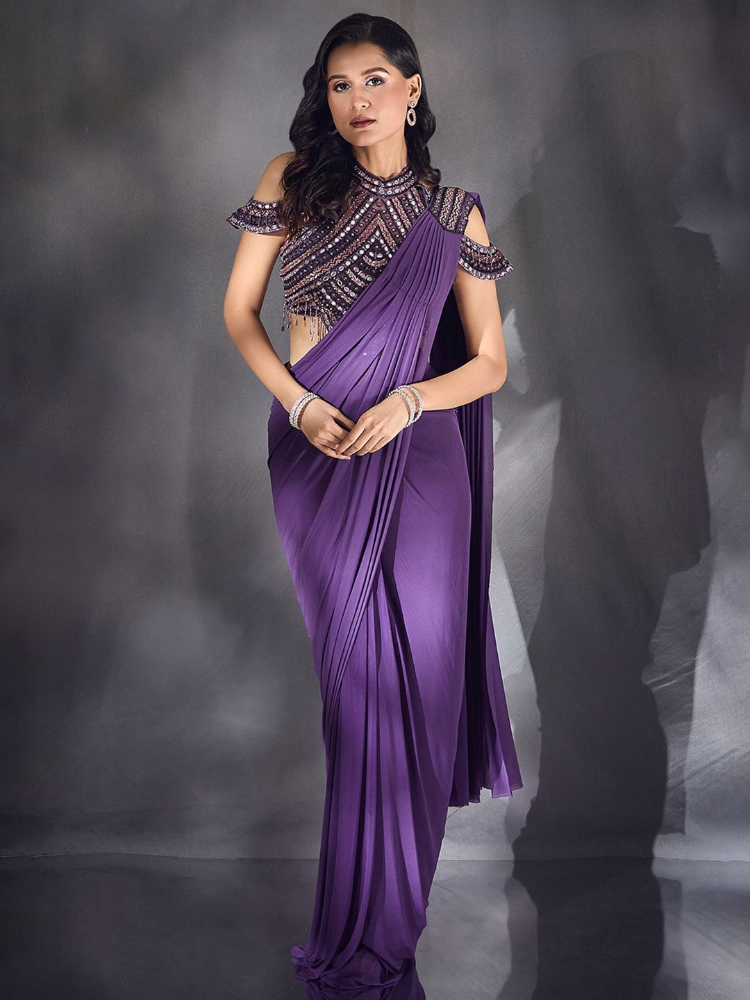 

Alaya Advani Bomkai silk Saree With Stitched Blouse, Purple