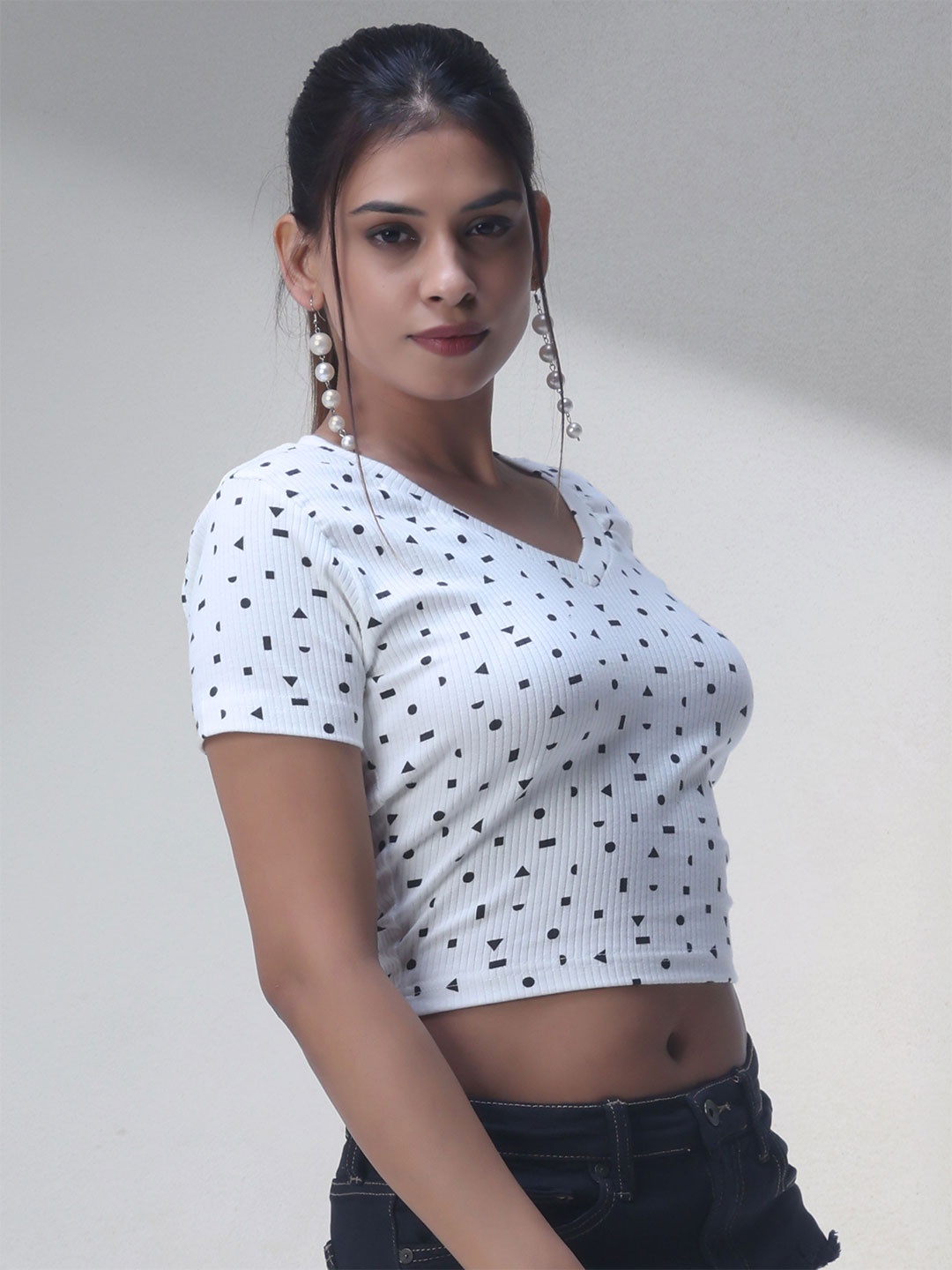 

sollobell Cape Sleeve Cotton Crop Top, White